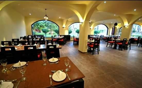 Sakkara Country Club Hotel El Hawamdeya Exteriör bild